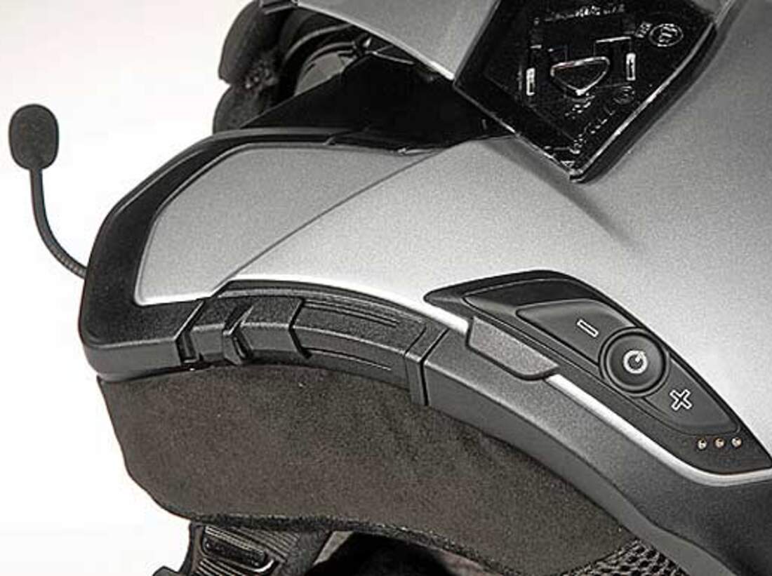 Helm Kommunikationssystem Test